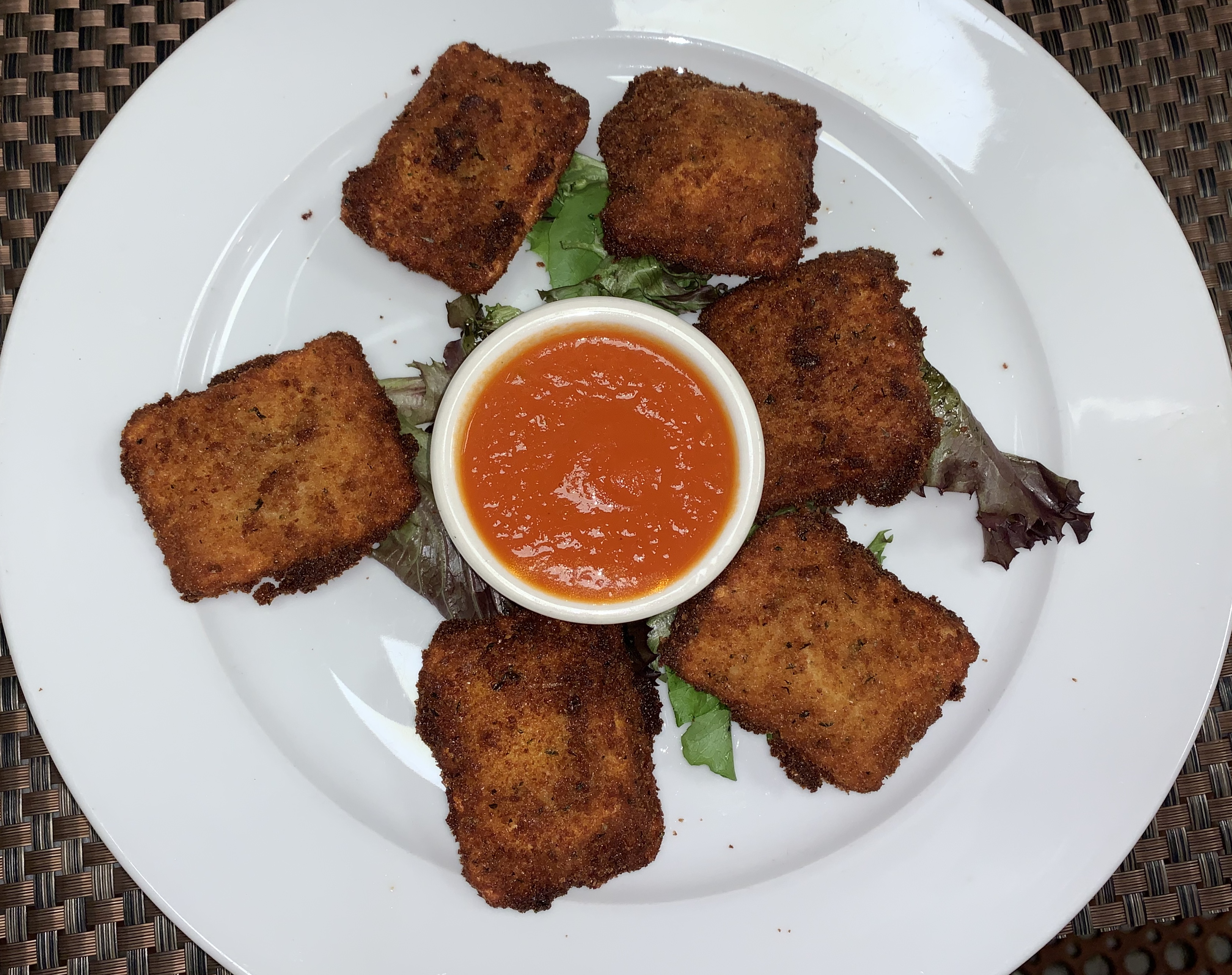 Order Fried Raviolli food online from Casa Mia store, Yonkers on bringmethat.com