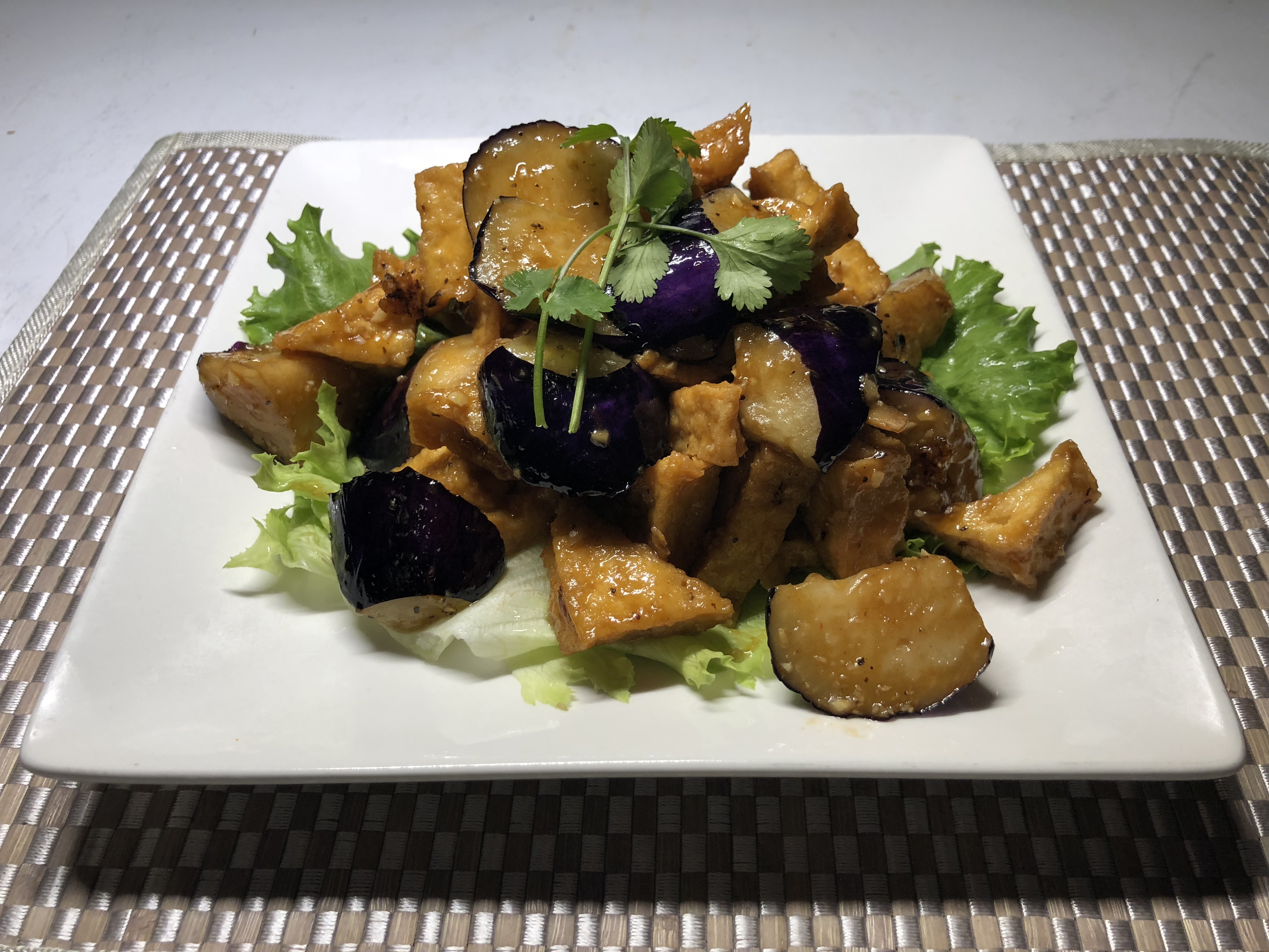 Order 6. Garlic Eggplant with Tofu Plate food online from Lucky Kitchen store, Eastvale on bringmethat.com