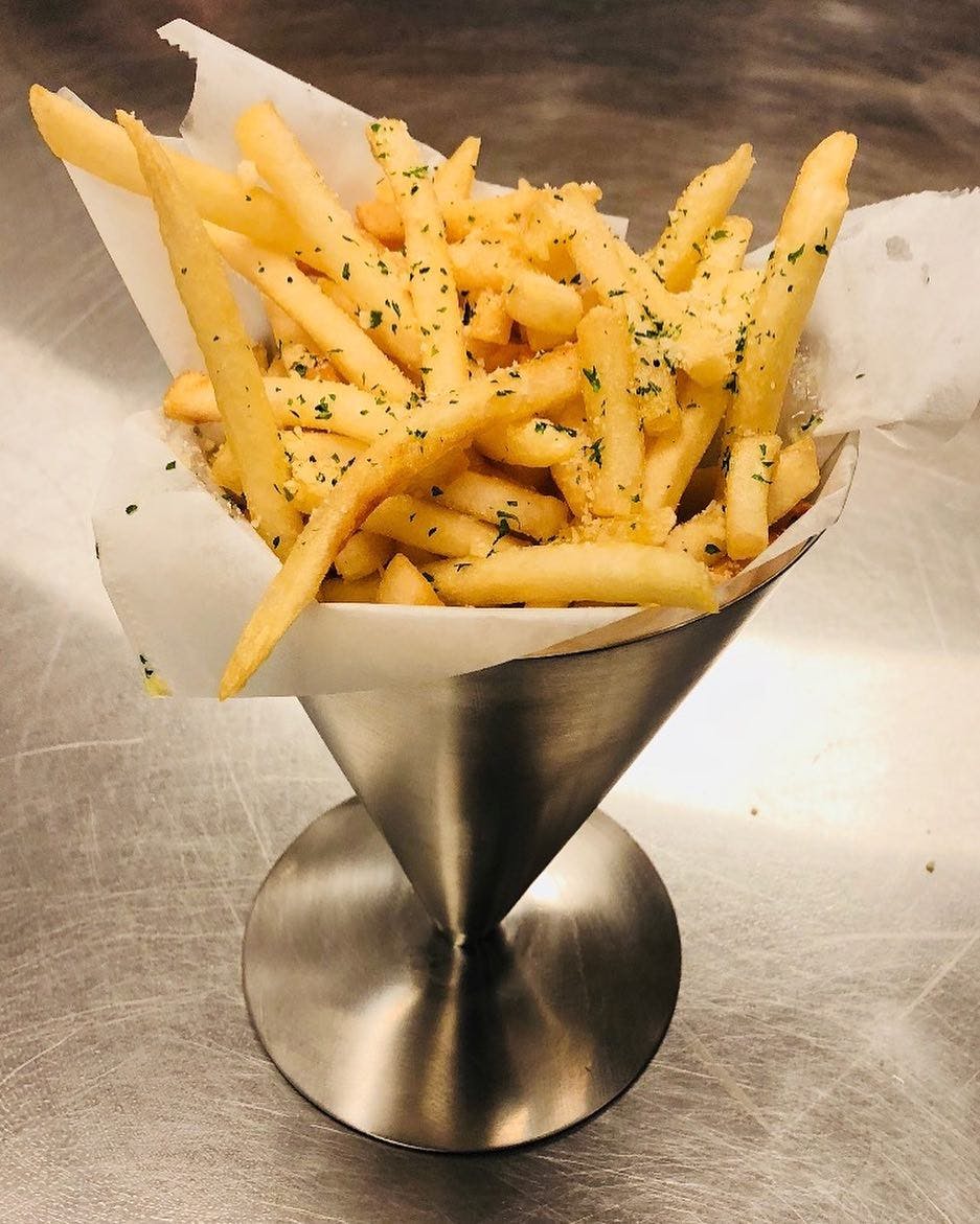 Order Truffle Parmesan Fries - Appetizer food online from One80 Pizzeria store, Los Angeles on bringmethat.com