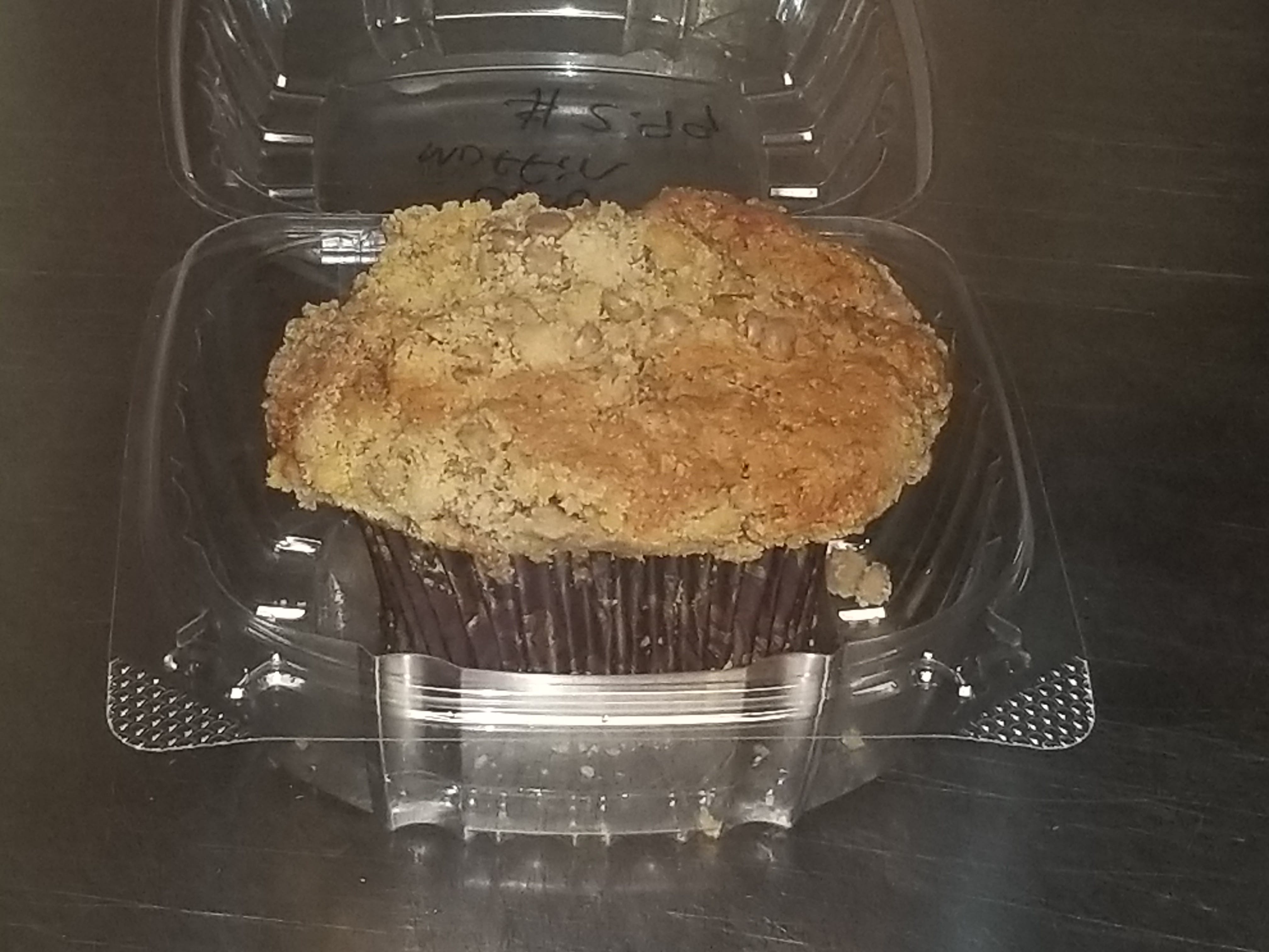 Order Cinnamon Chip Muffin - Muffin food online from Novotny's Groceries & Pizza store, Worthington on bringmethat.com