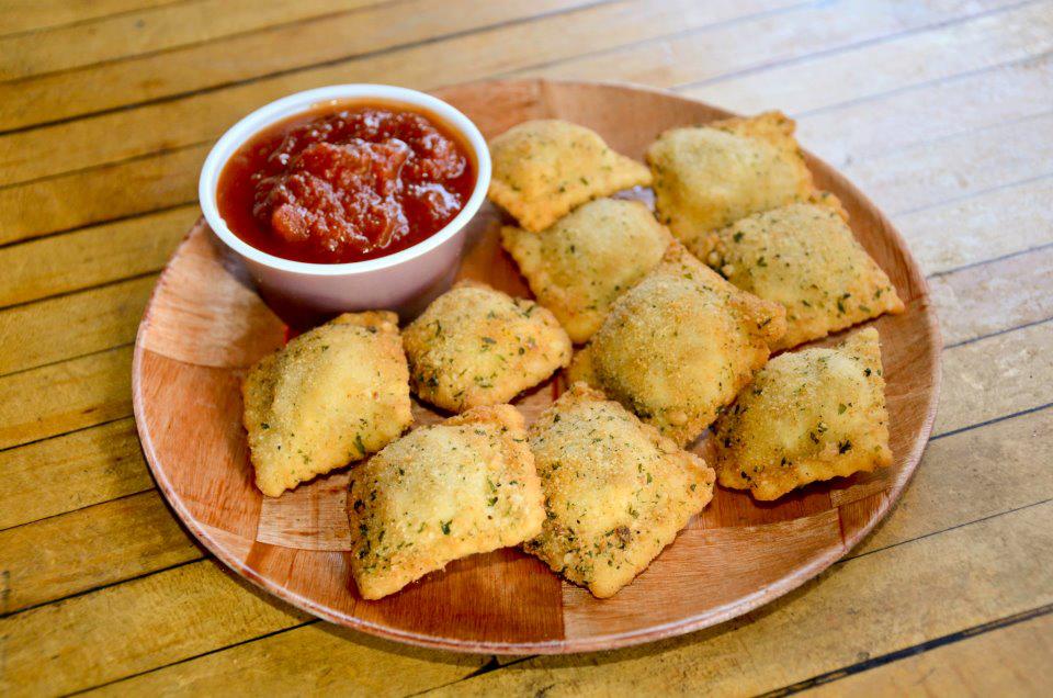 Order Toasted Ravioli food online from Show-Me store, Terre Haute on bringmethat.com