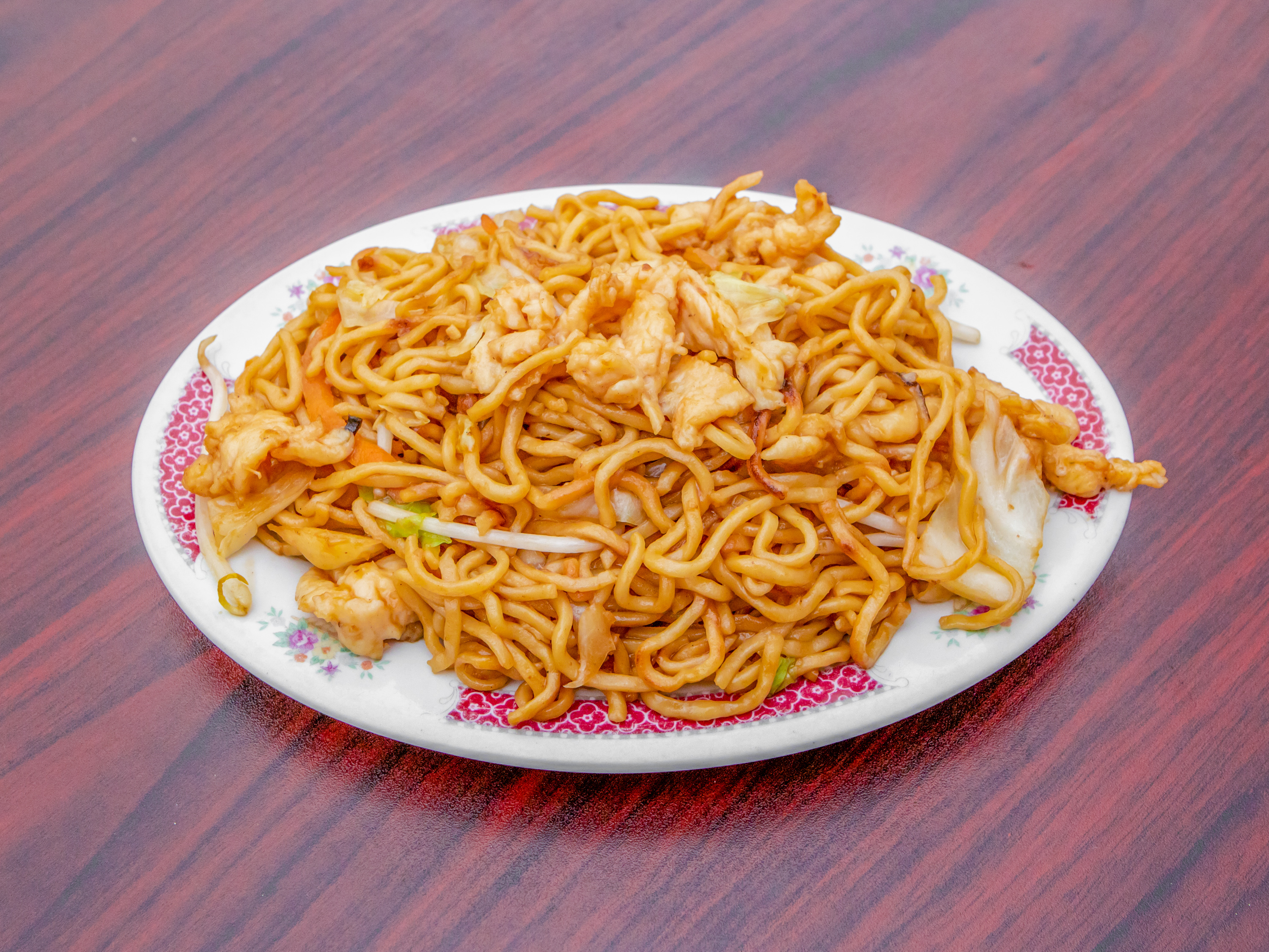 Order Chicken Chow Mein food online from Hong Kong Restaurant store, Manteca on bringmethat.com