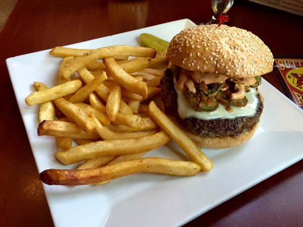 Order Jalapeno Burger food online from Sutter pub store, San Francisco on bringmethat.com