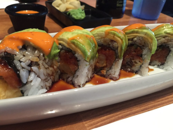 Order T16. Fantasy Roll food online from Ami Sushi store, Westwood on bringmethat.com