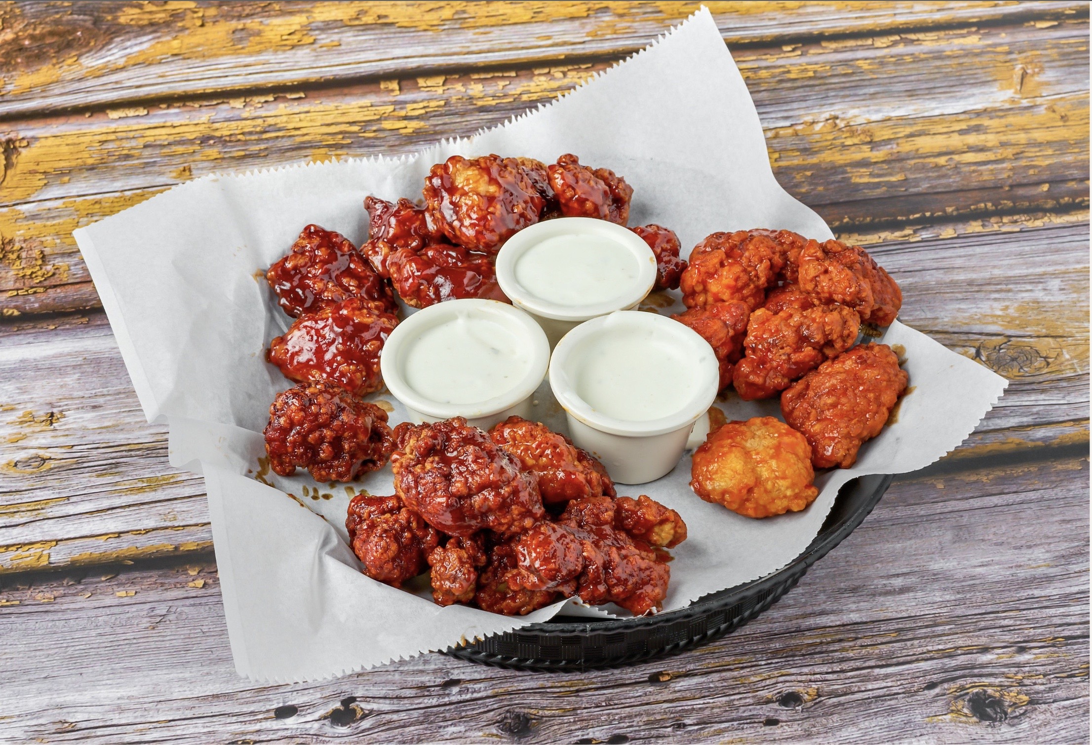 Order 8 Boneless wings food online from The Axe Bar store, Champaign on bringmethat.com