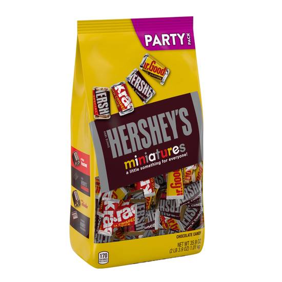 Order Hershey's Miniatures Assorted Chocolate Party Bag, 37.44 OZ food online from Cvs store, AURORA on bringmethat.com