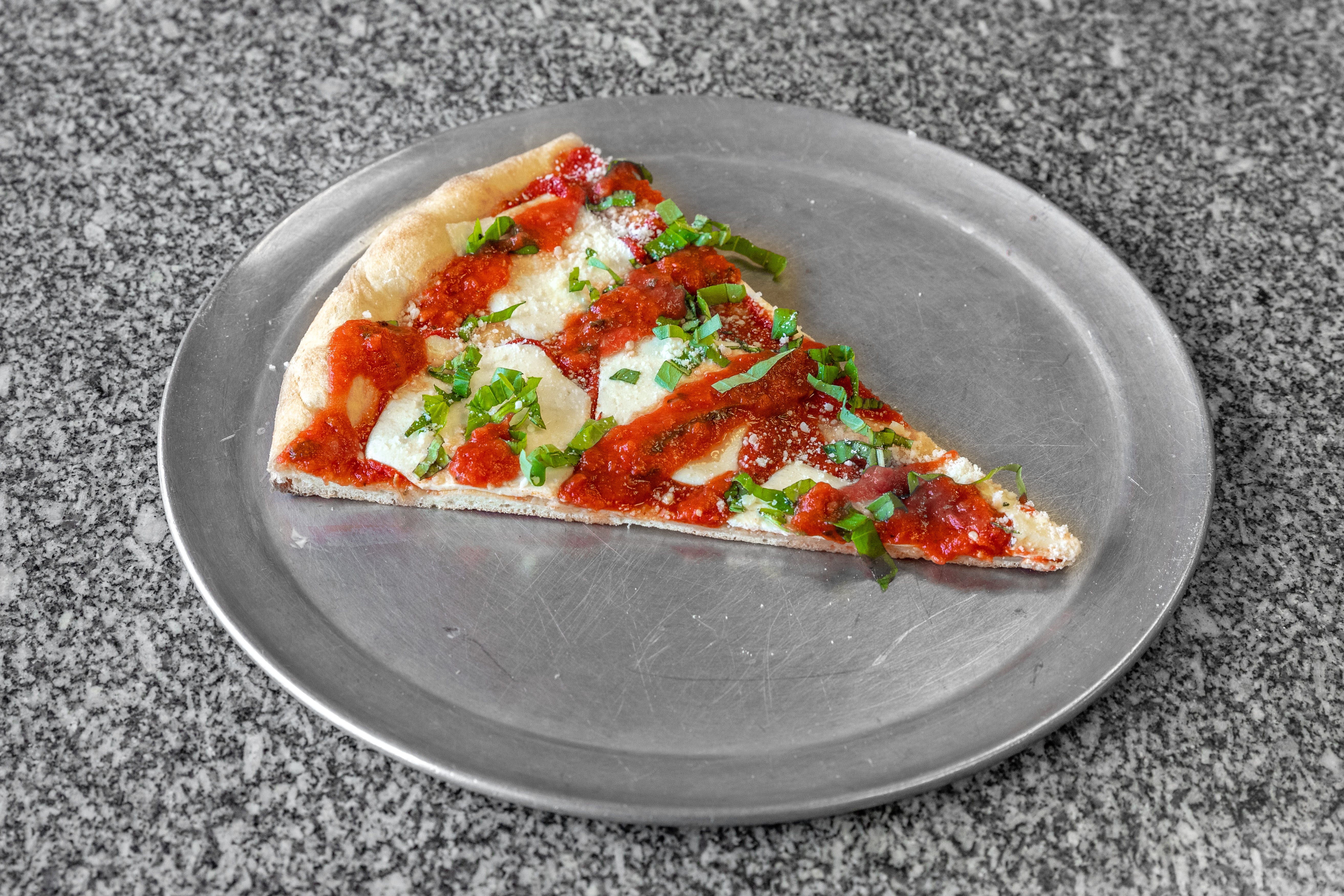 Order Margherita Pizza - Small 14'' food online from Dominick's Pizza Shoppe store, Clinton on bringmethat.com