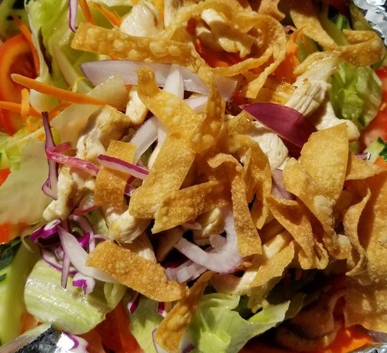 Order 18. Chicken Salad food online from Sweety Hut Thai Restaurant store, West Covina on bringmethat.com
