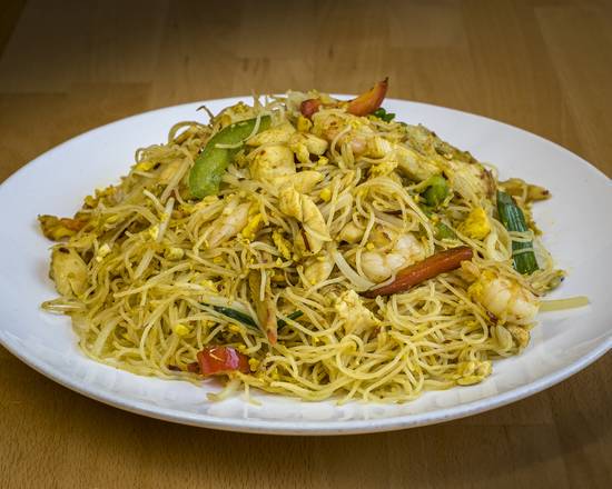 Order 57. Singapore Rice Noodles food online from Chan's Peking store, Poughkeepsie on bringmethat.com