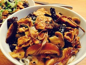 Order Beijing Noodles 北京打卤面 food online from Fine China store, Lansing on bringmethat.com