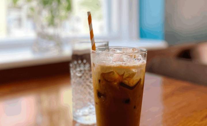Order Thai Iced Coffee food online from 5 Thai Bistro store, Portsmouth on bringmethat.com