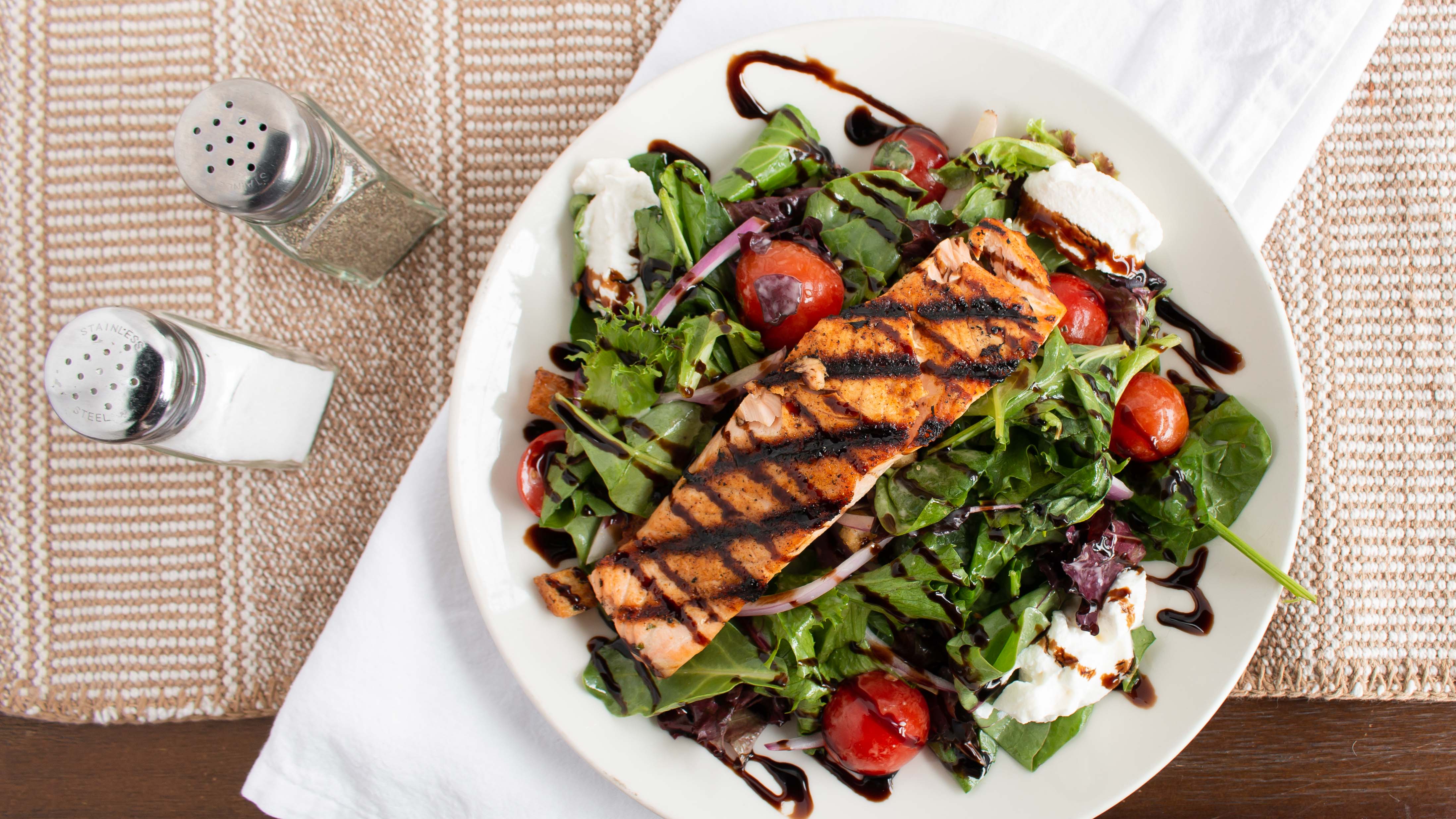 Order Grilled Salmon Salad food online from Twisted Oak Tavern store, Camarillo on bringmethat.com