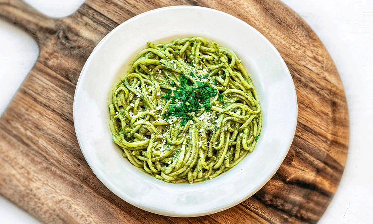Order LINGUINE WITH PESTO food online from Amicis East Coast Pizzeria store, Menlo Park on bringmethat.com