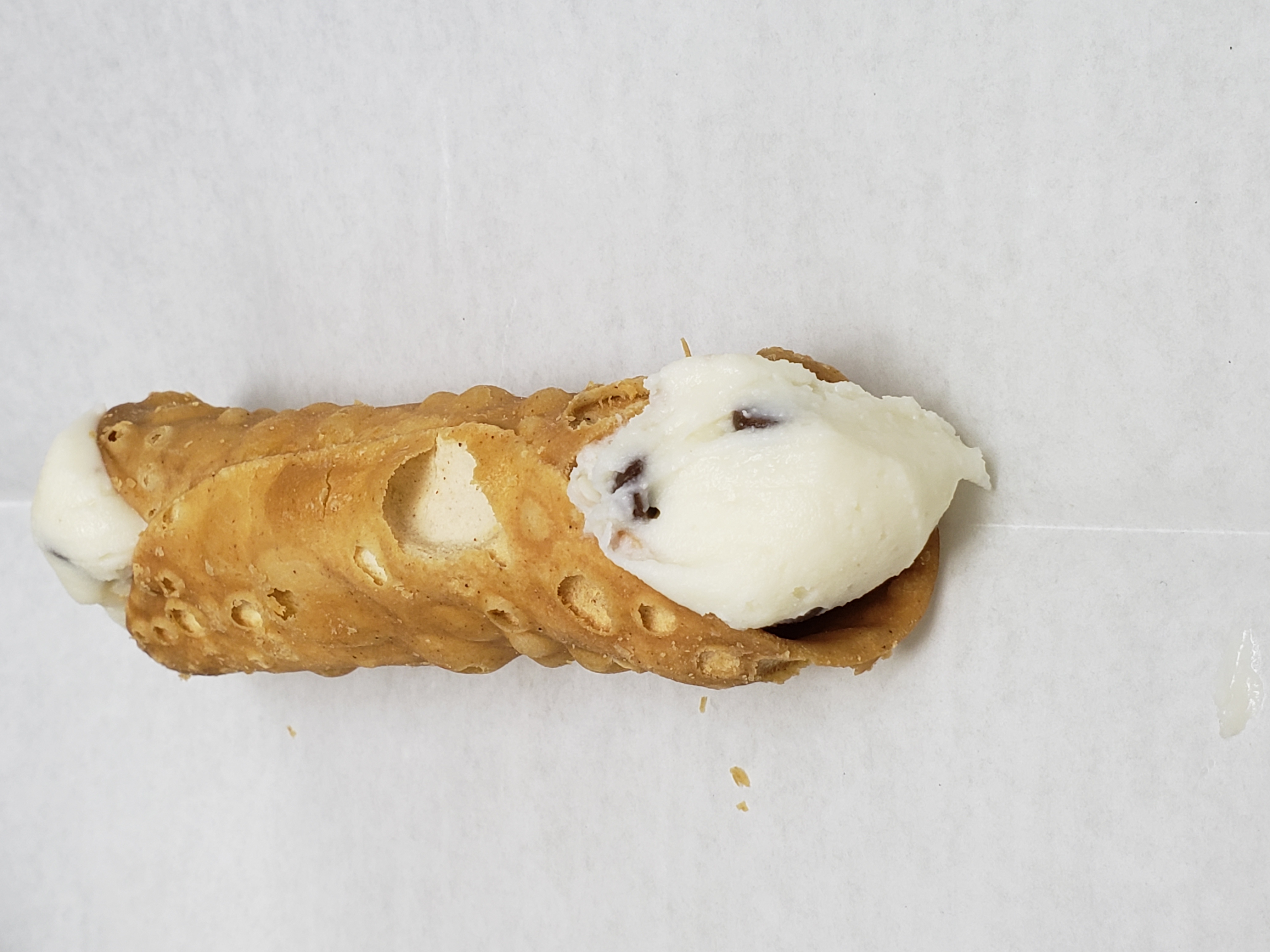 Order Cannoli food online from Illianos Pizza store, Clemmons on bringmethat.com