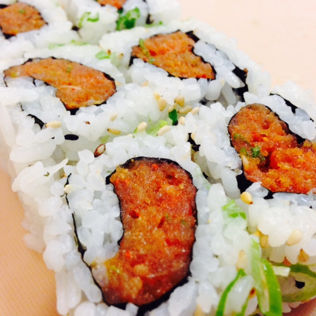 Order Spicy Tuna Roll food online from Panida thai & sushi bar store, Rockville on bringmethat.com