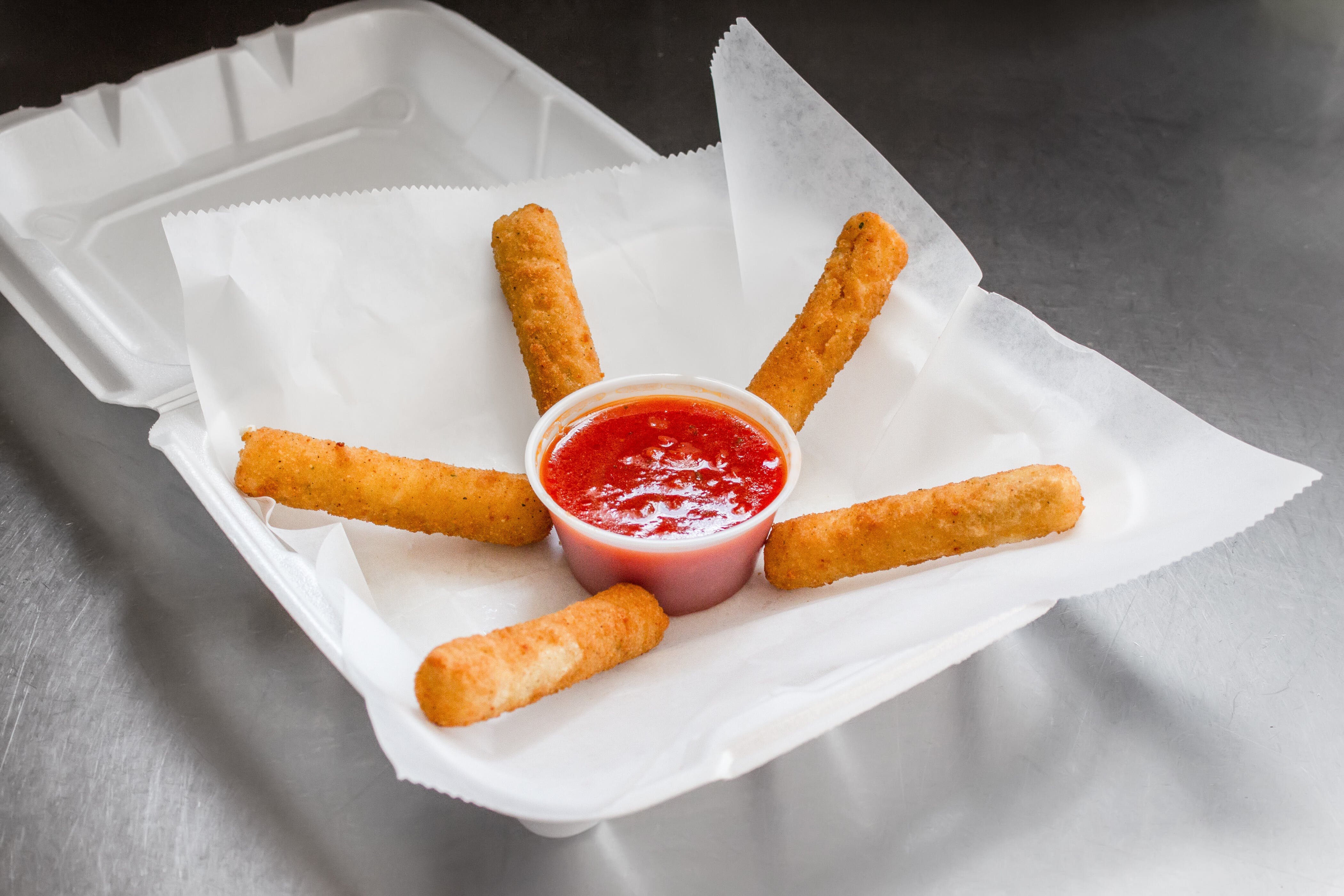 Order Mozzarella Sticks - Small food online from Town House Of Pizza store, Westminster on bringmethat.com