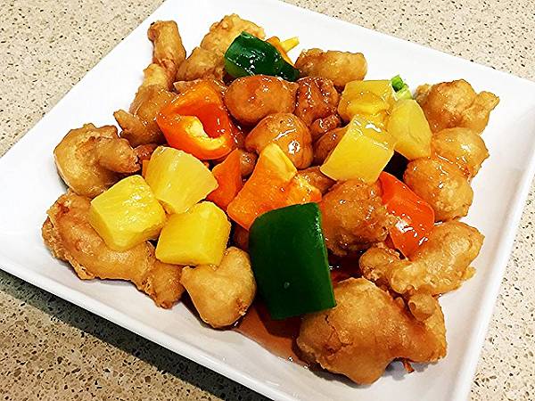 Order 61. Sweet and Sour Chicken food online from King Wok Gourmet Asian store, Chicago on bringmethat.com