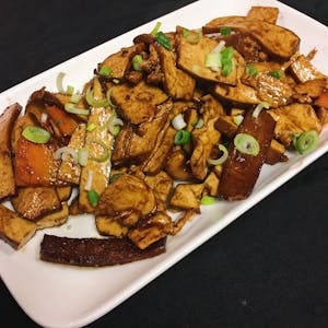 Order C4. 香干鸡片 Stir-fried chicken and smoked tofu. food online from Red Pepper store, Lawrence on bringmethat.com