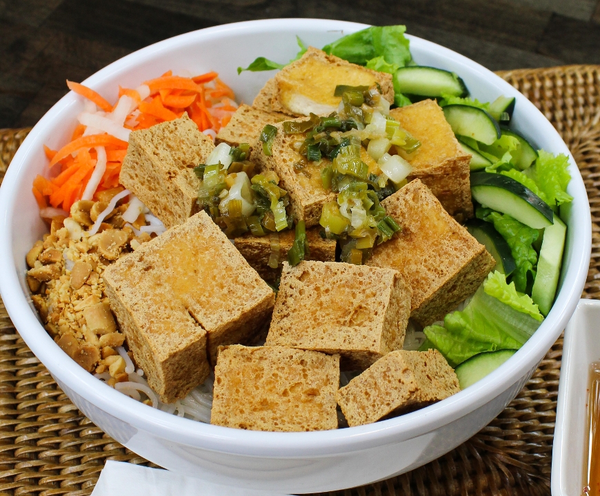 Order Bun Tofu food online from Pho Mai store, Minneapolis on bringmethat.com