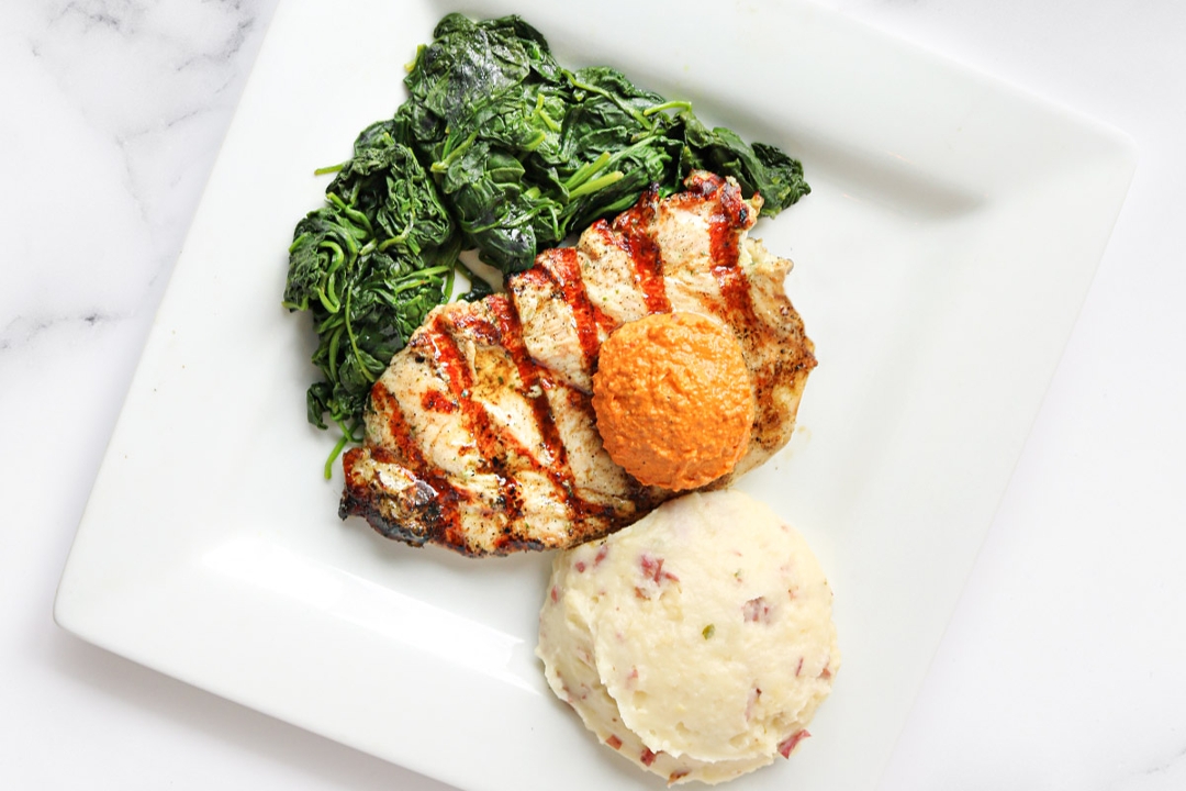 Order Spanish Chicken Romesco Entree food online from Cafe Express store, Houston on bringmethat.com