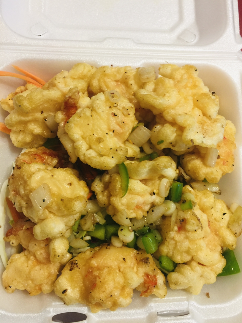 Order 17. Salt and Pepper Shrimp food online from Golden China store, Springfield on bringmethat.com
