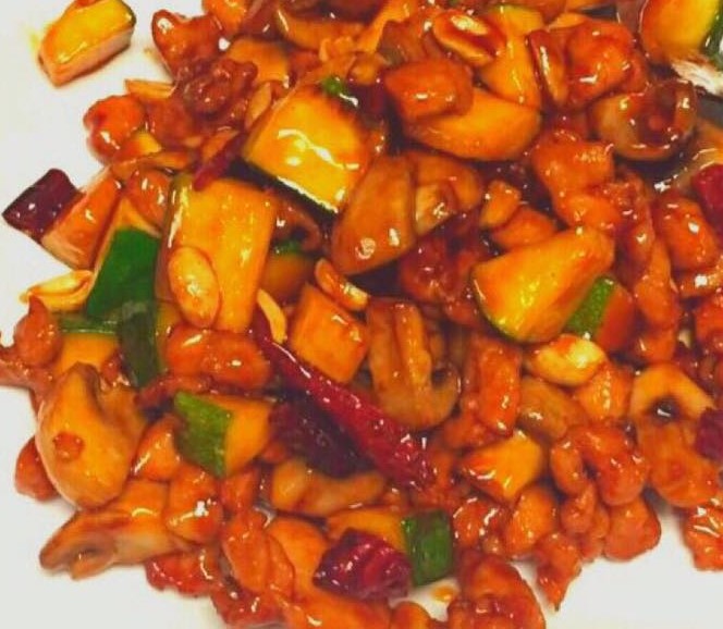 Order C5. Kung Pao Chicken food online from Yuan Mei - Mobile store, Mobile on bringmethat.com