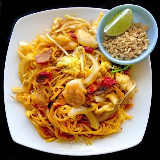 Order Pad Thai food online from Soul of China store, La Quinta on bringmethat.com