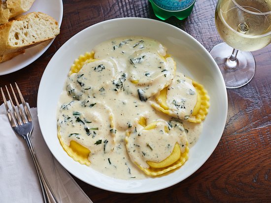 Order Four Cheese Ravioli food online from New York Pizza store, Nashville on bringmethat.com