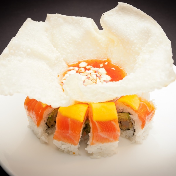 Order Spicy Mango Roll food online from I Love Sushi on Lake Union store, Seattle on bringmethat.com