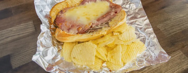 Order The Cecil Special Sandwich food online from Cecil Whittaker Pizzeria store, Ballwin on bringmethat.com