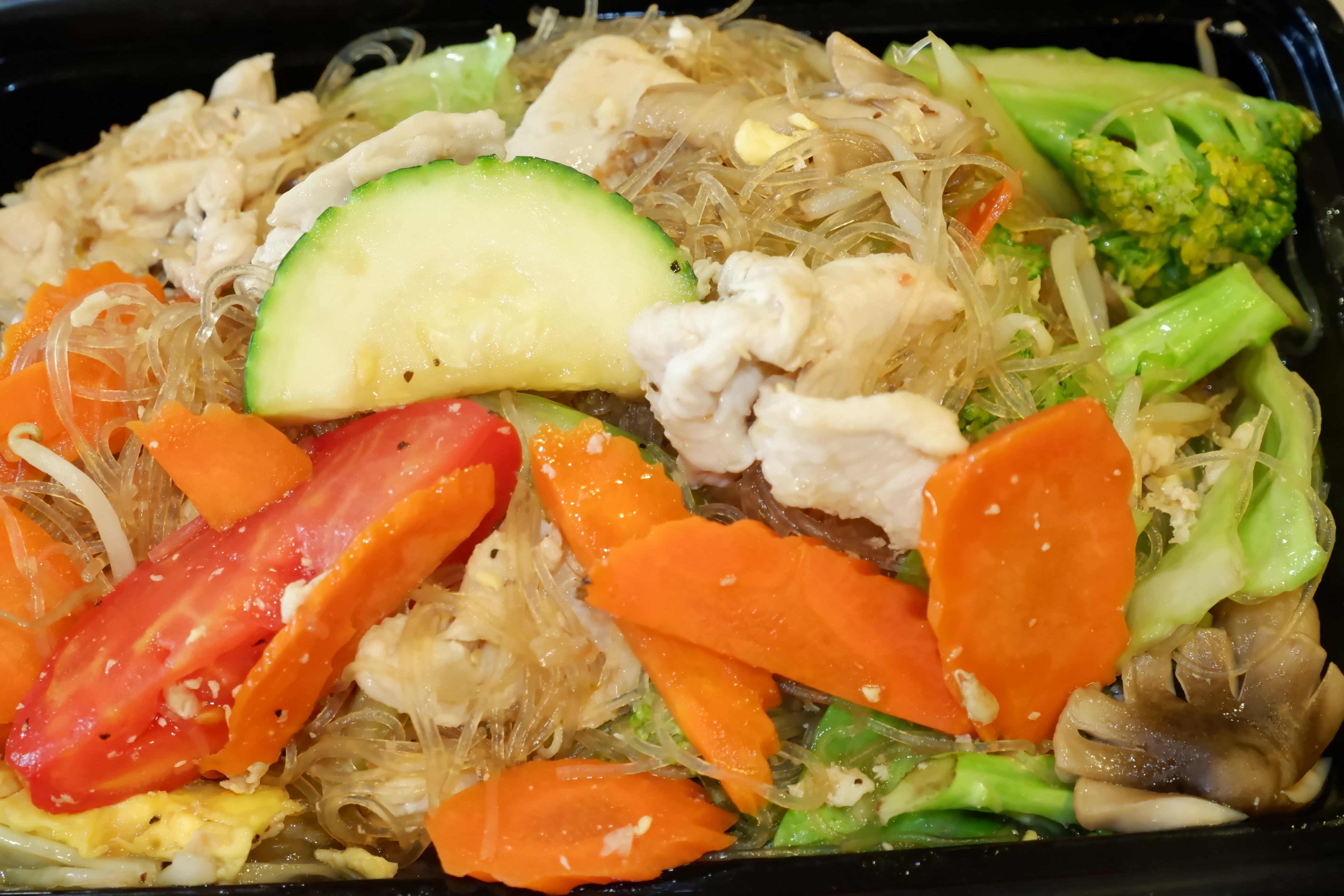 Order Pad Woon-Sen (Glass Noodles) food online from Thai Bbq & Combo store, Paso Robles on bringmethat.com