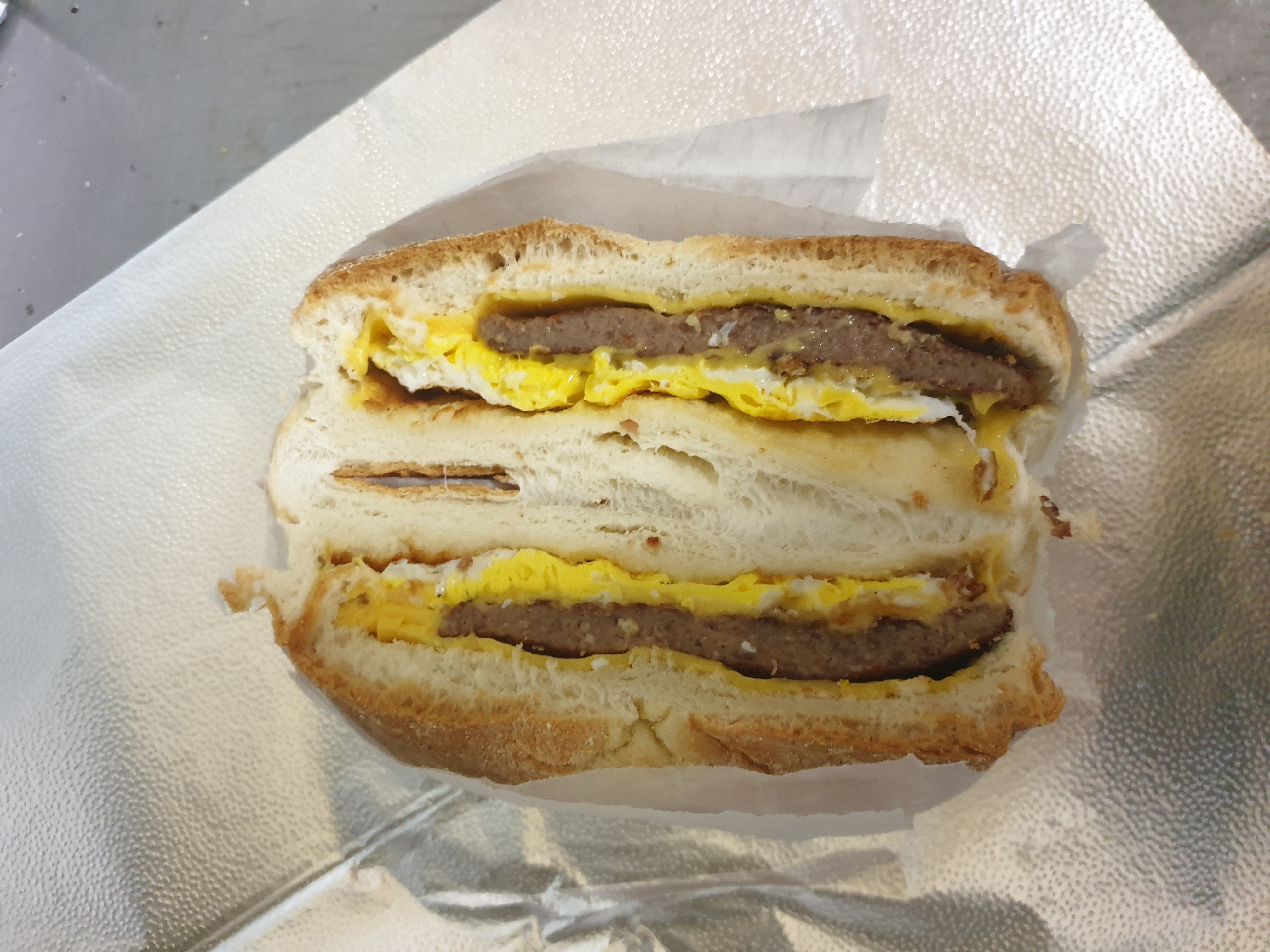 Order Beef Sausage, Egg, Cheese Roll food online from Taiz Mini Market store, Mount Vernon on bringmethat.com