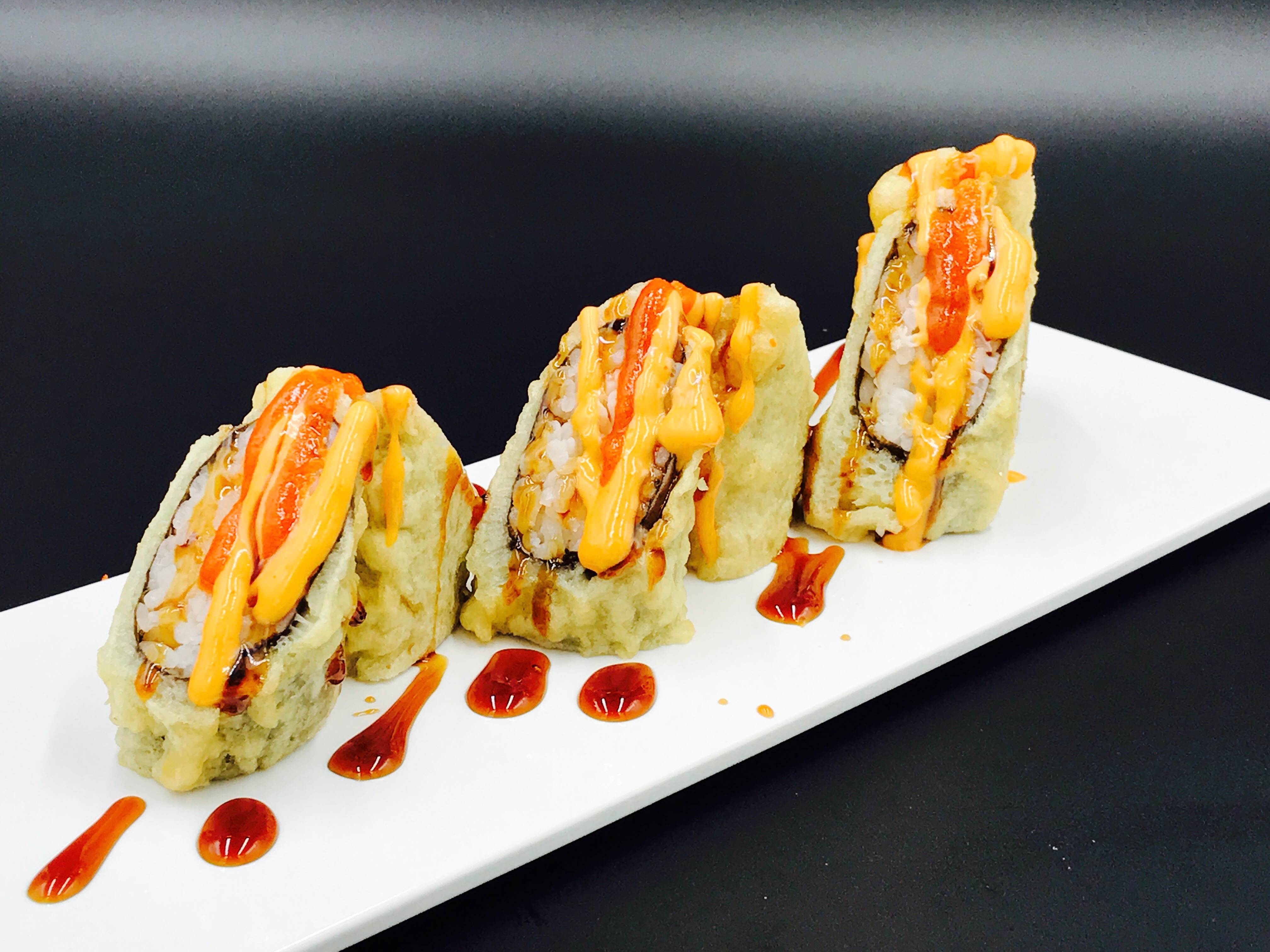 Order Volcano Roll (No Modification Allowed) food online from Sushi King store, Charlottesville on bringmethat.com