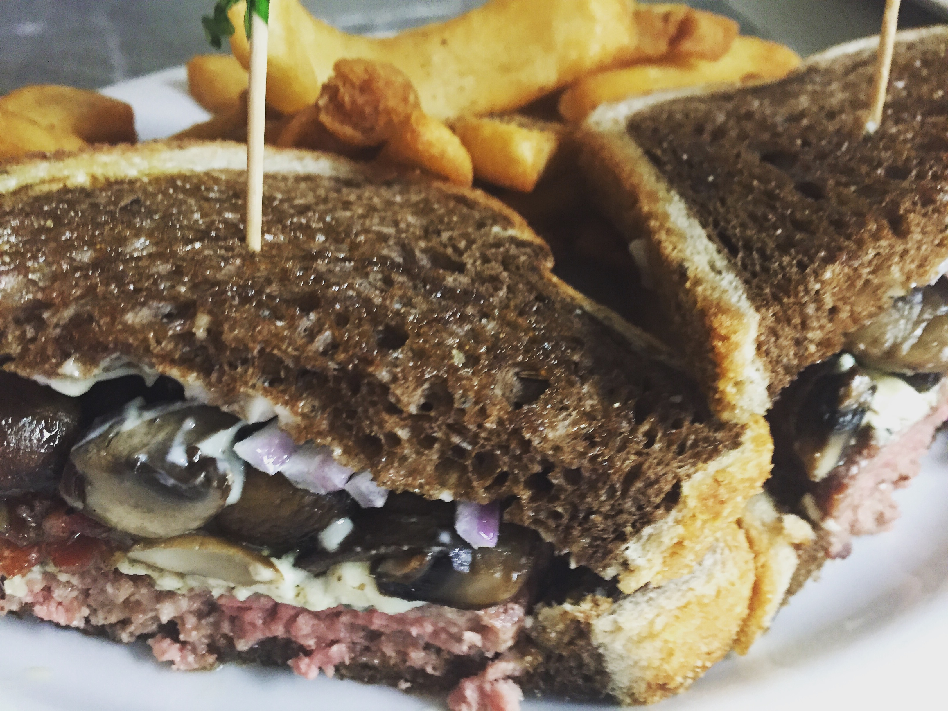 Order Patty Melt food online from Black Horse Tavern and Grill store, Norco on bringmethat.com