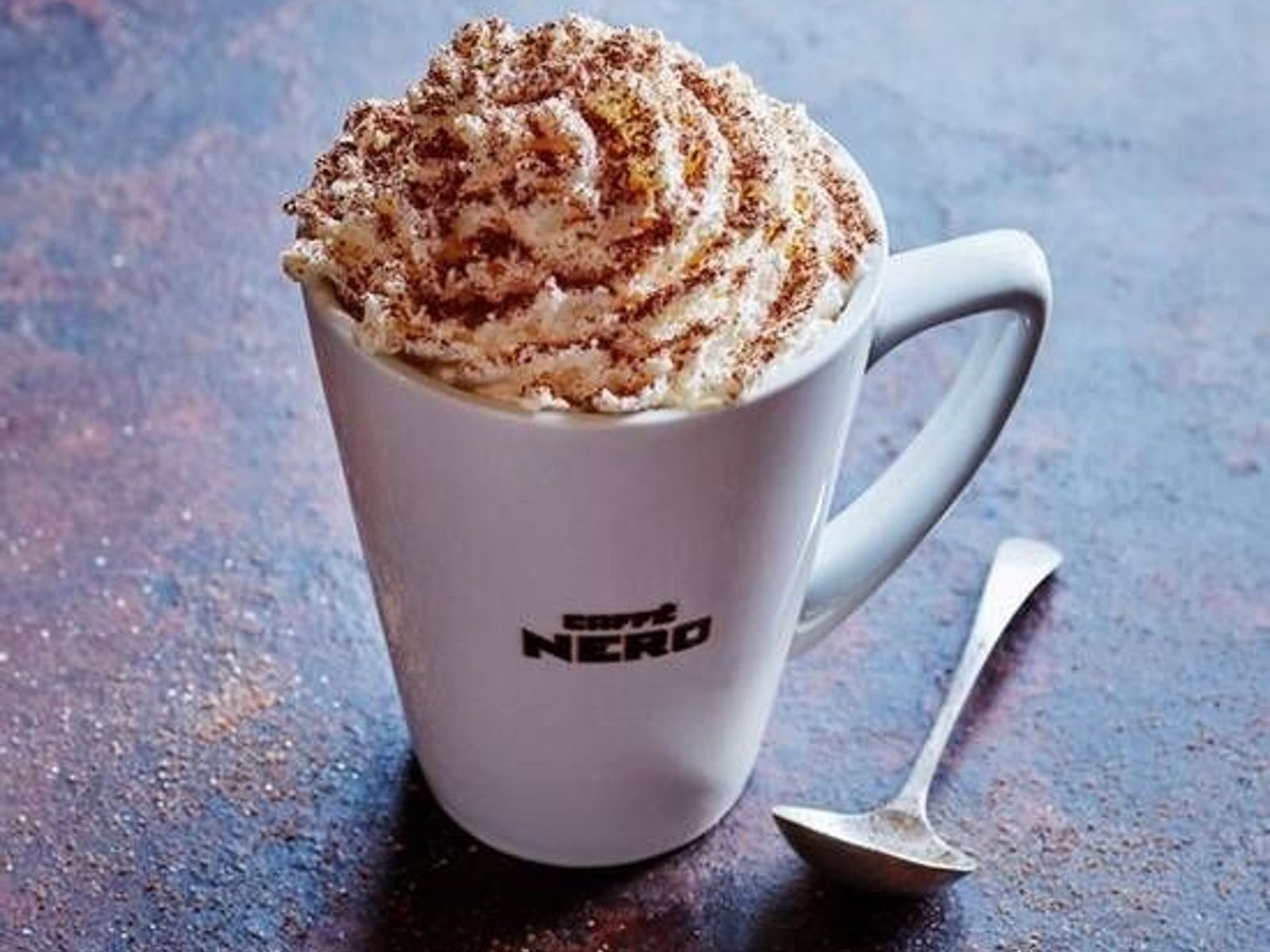 Order White Chocolate Mocha food online from Caffe Nero store, Beverly on bringmethat.com
