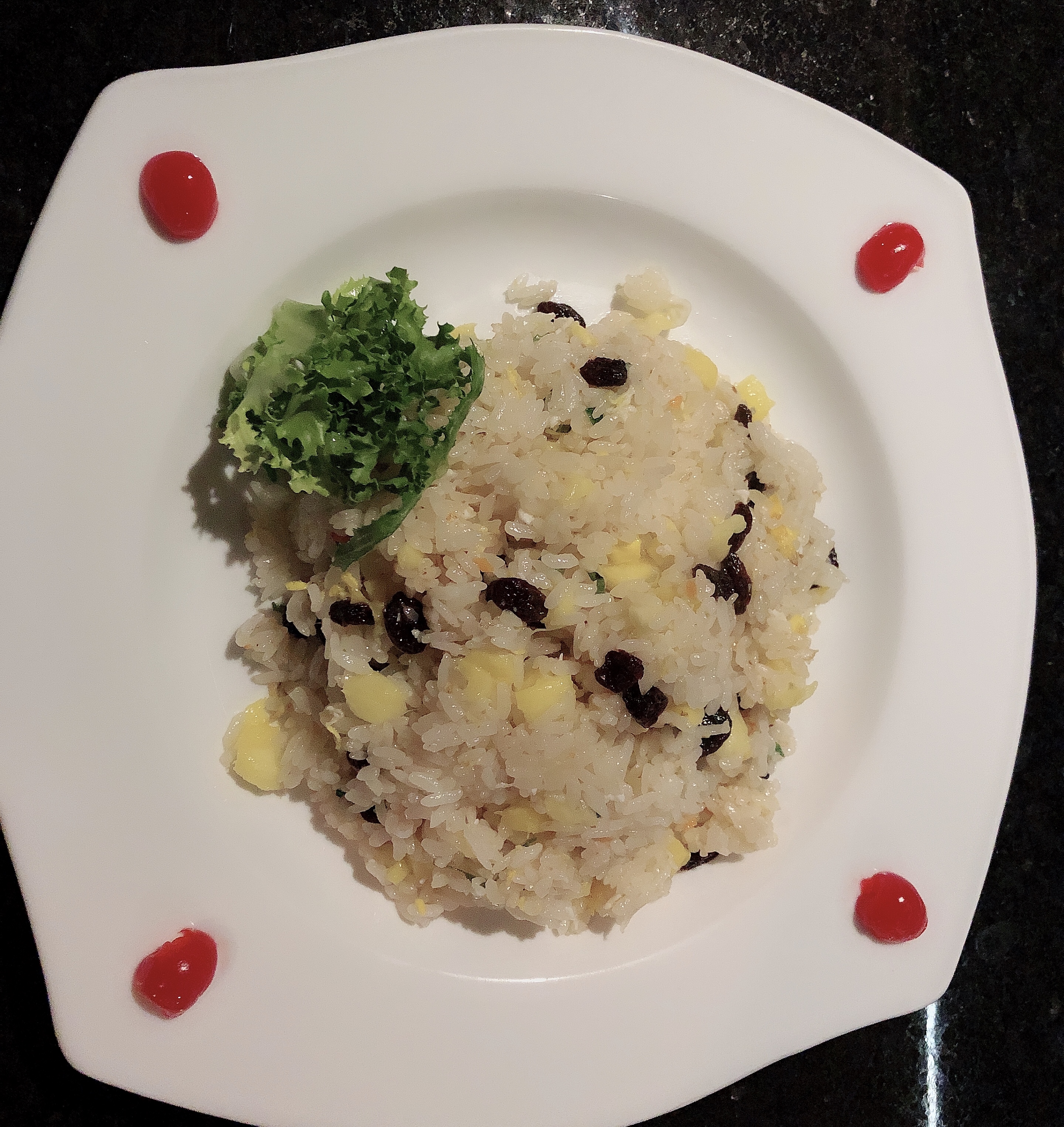 Order Pineapple Fried Rice food online from Unagi Sushi store, Troy on bringmethat.com