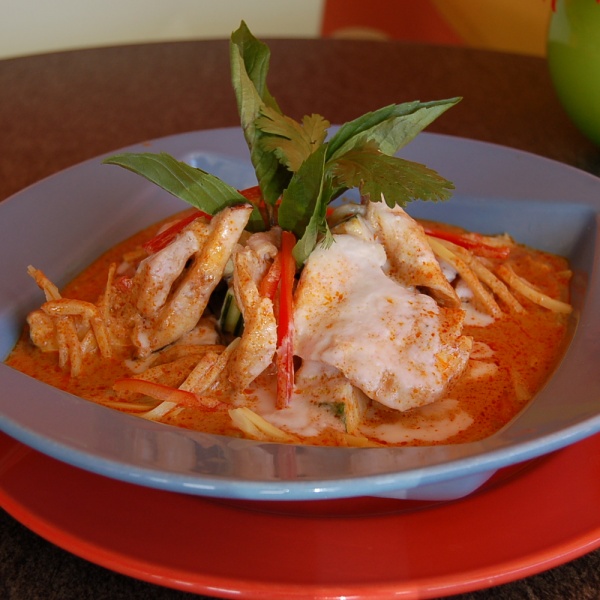 Order C4. Red Curry food online from Spice Thai Cafe store, Allen on bringmethat.com