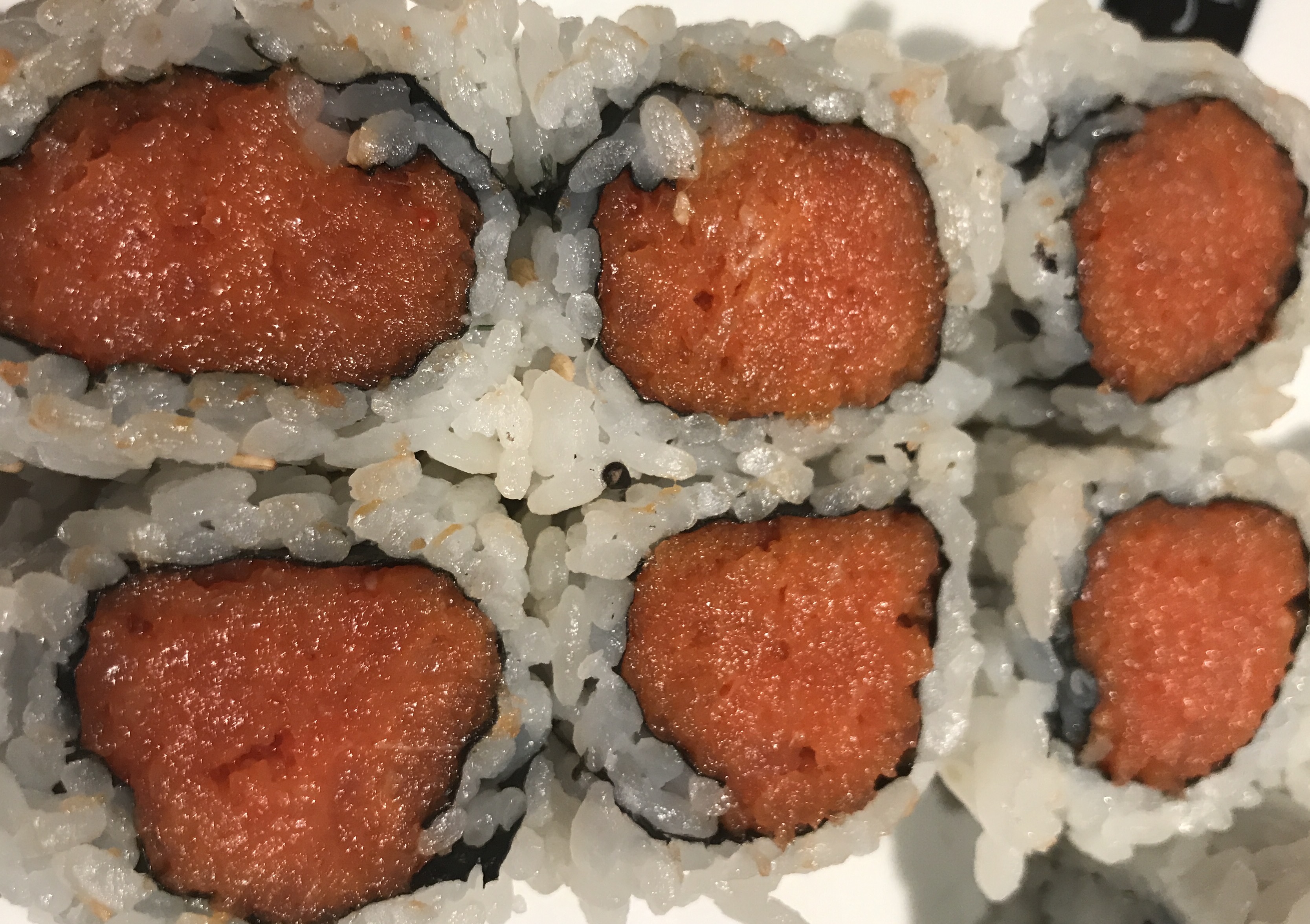 Order Spicy Tuna Roll food online from Iron Sushi store, New York on bringmethat.com