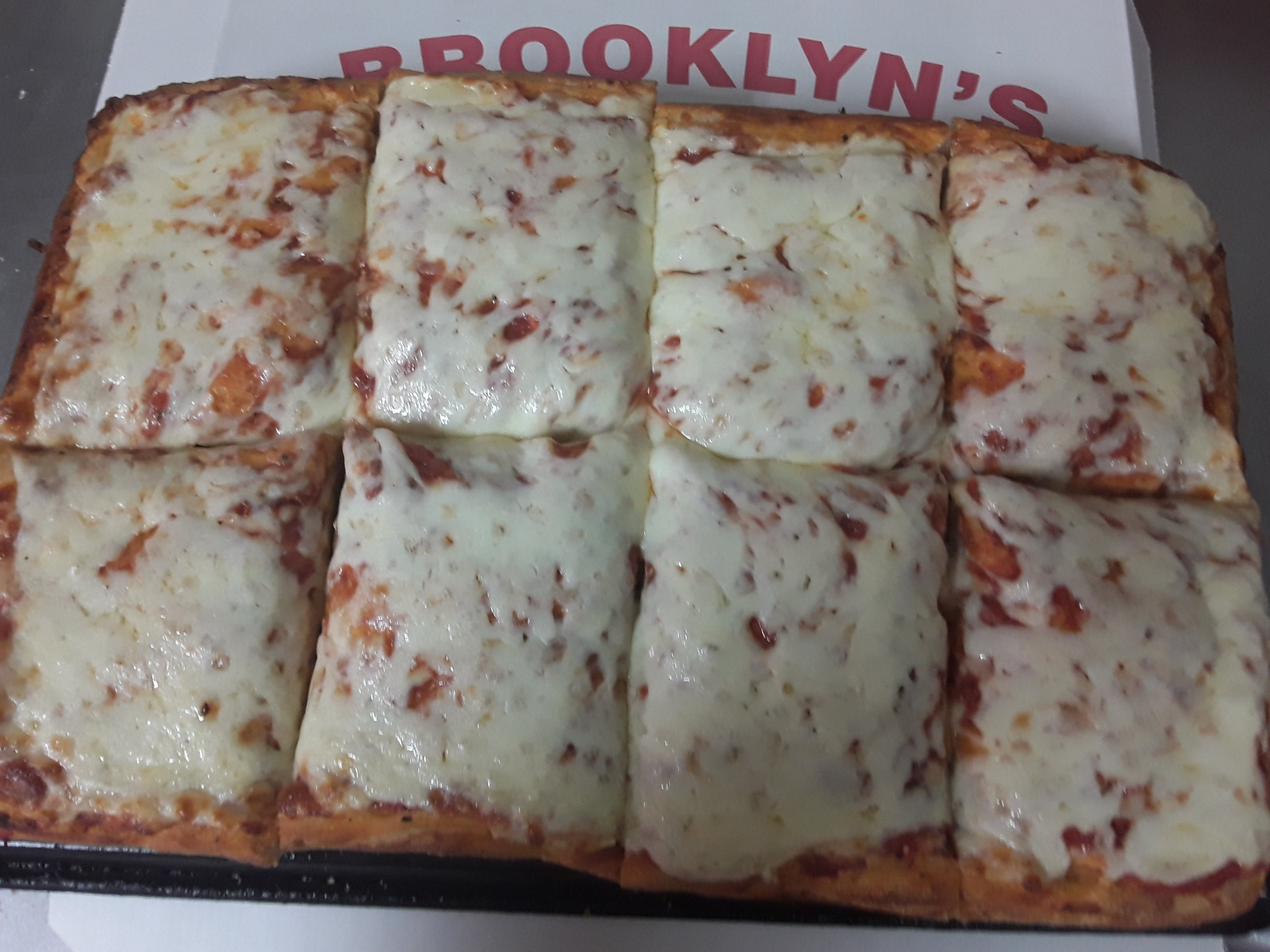 Order Sicilian Cheese Pizza - Pizza food online from Brooklyn's Pizza store, Irvington on bringmethat.com