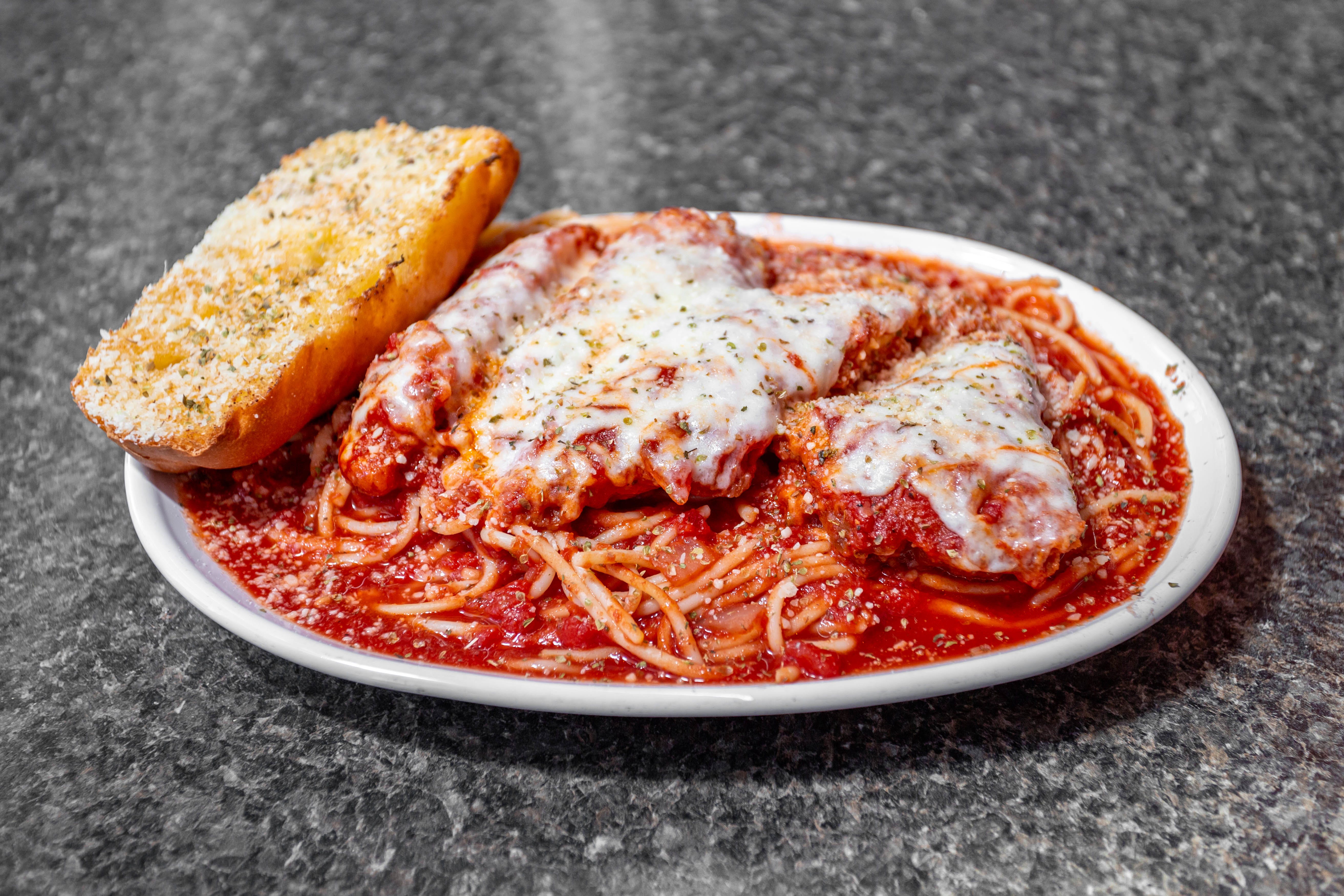 Order Chicken Parmesan Pasta - Pasta food online from Verrazzanos New York Pizza store, Clearwater on bringmethat.com
