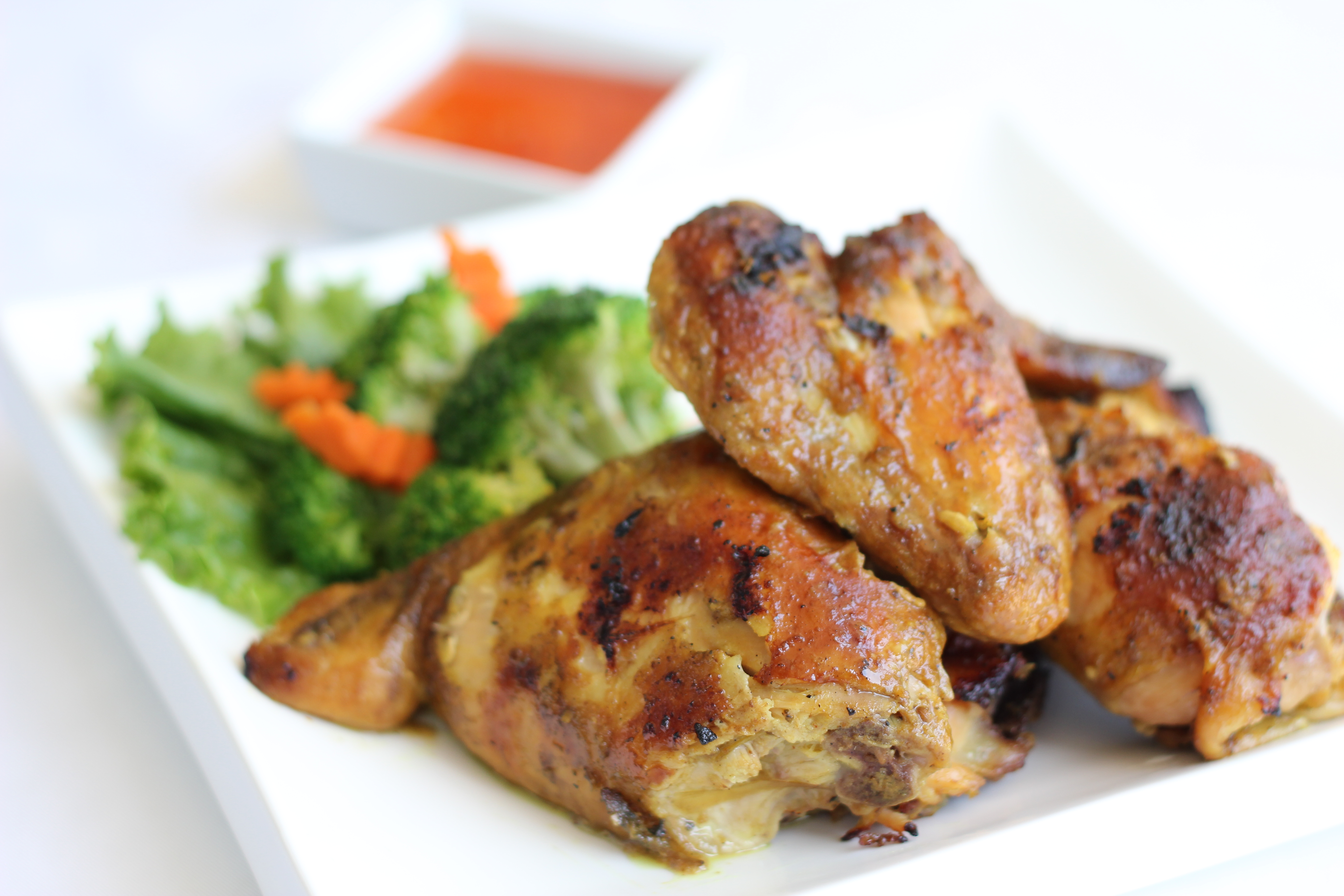 Order 62. BBQ Chicken W/Rice food online from Aromathai Vegan Restaurant store, Santa Clarita on bringmethat.com