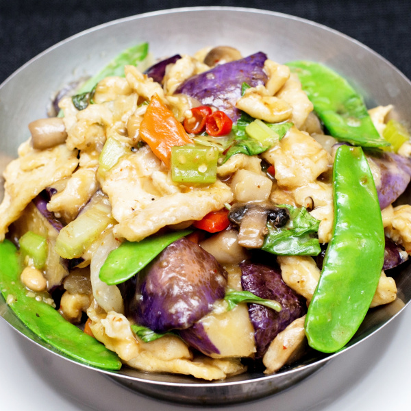 Order Thai Spicy Eggplant with Chicken food online from Chopsticks Inn Restaurant store, La Mesa on bringmethat.com