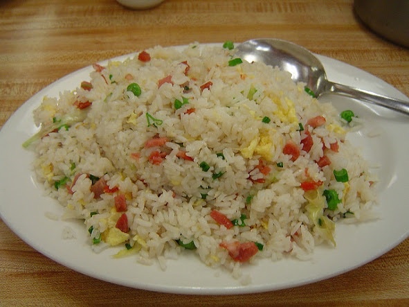Order 112. Yeung Chow Fried Rice food online from King Kong Chinese Restaurant store, Oakland on bringmethat.com