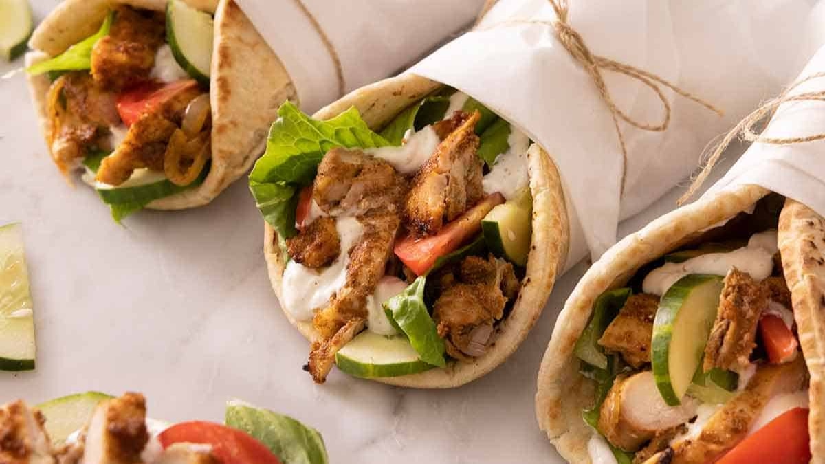 Order Chicken Pita food online from Detroit Eatery store, Royal Oak on bringmethat.com