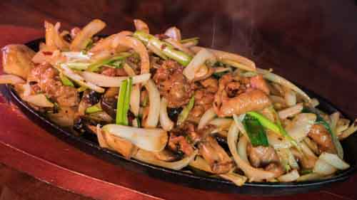Order Sizzling Beef Entree food online from Sushi Xuan store, Albuquerque on bringmethat.com