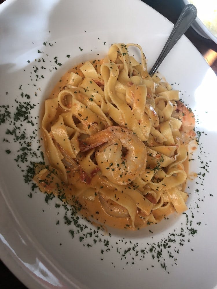 Order Fettuccine Vodka with Shrimp - Entree food online from Tuscany Italian Bistro store, Lake Worth on bringmethat.com