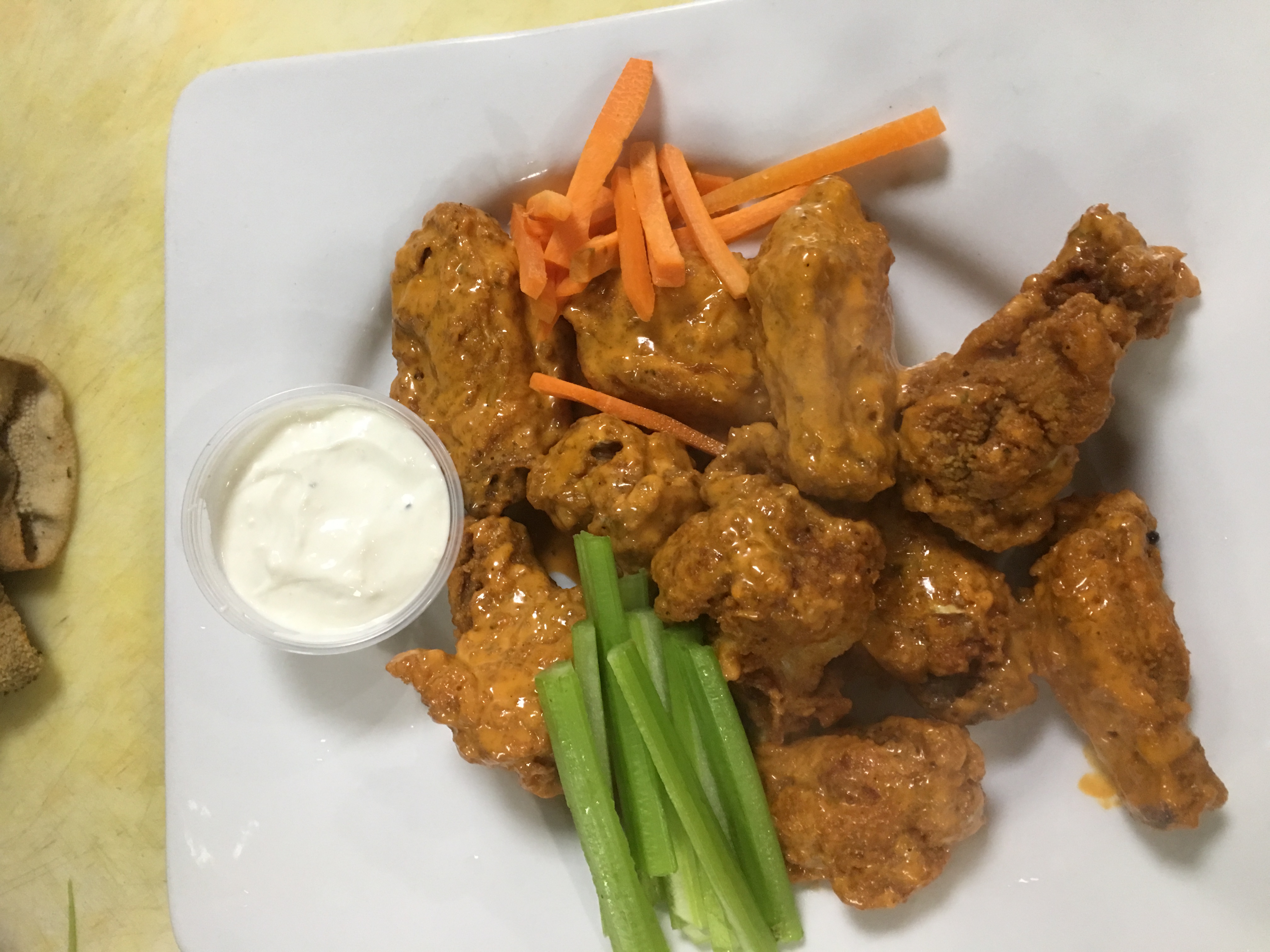 Order 10 Buffalo Wings food online from Toskana Pizzeria Restaurant Cafe store, Little Neck on bringmethat.com