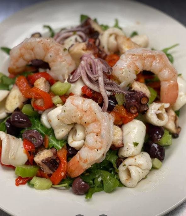 Order Octopus Salad - Salad food online from Michelina Apizza store, New Haven on bringmethat.com