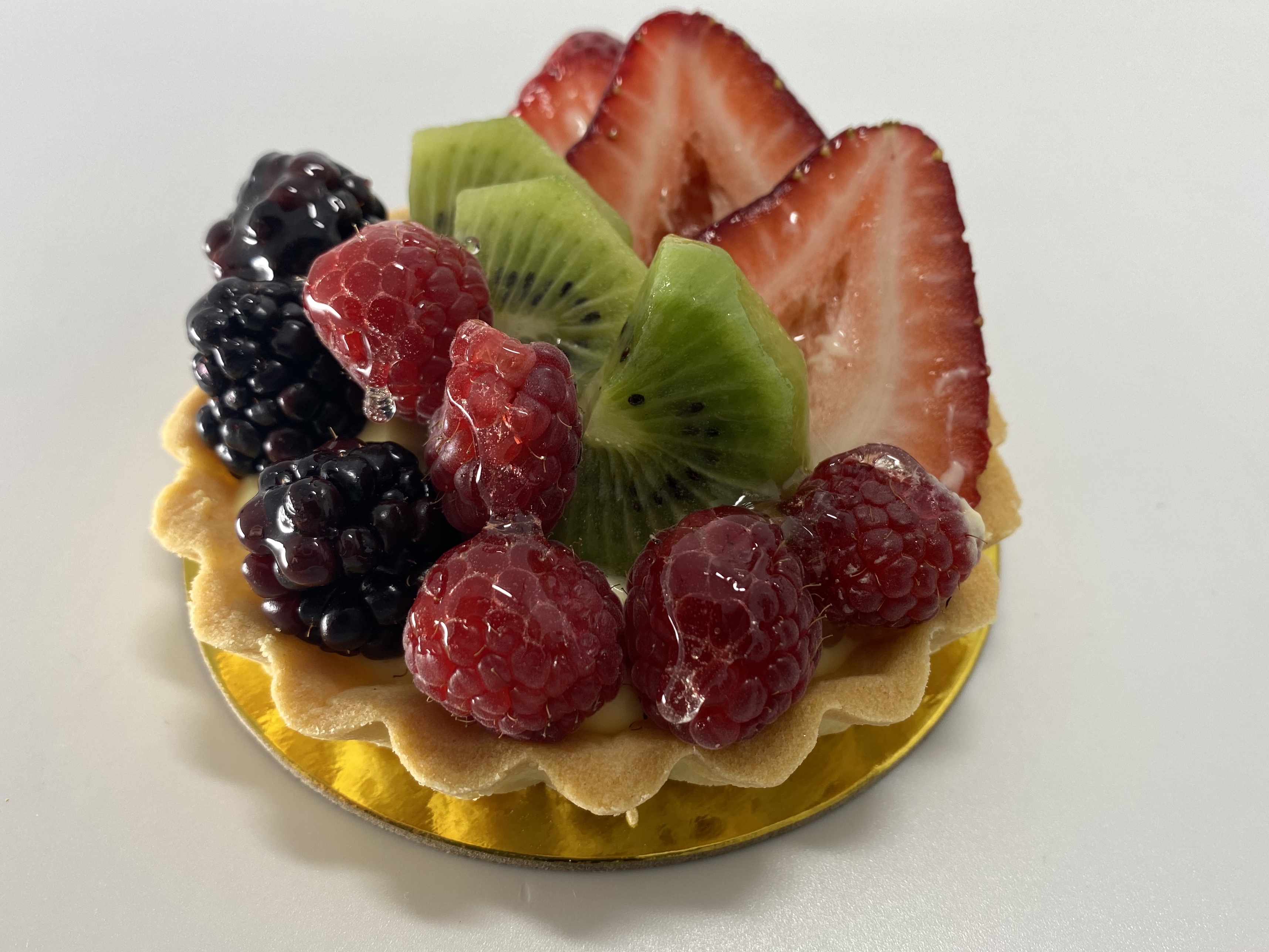 Order Fresh Fruit Tart food online from Astoria Bakery & Cafe store, New York on bringmethat.com