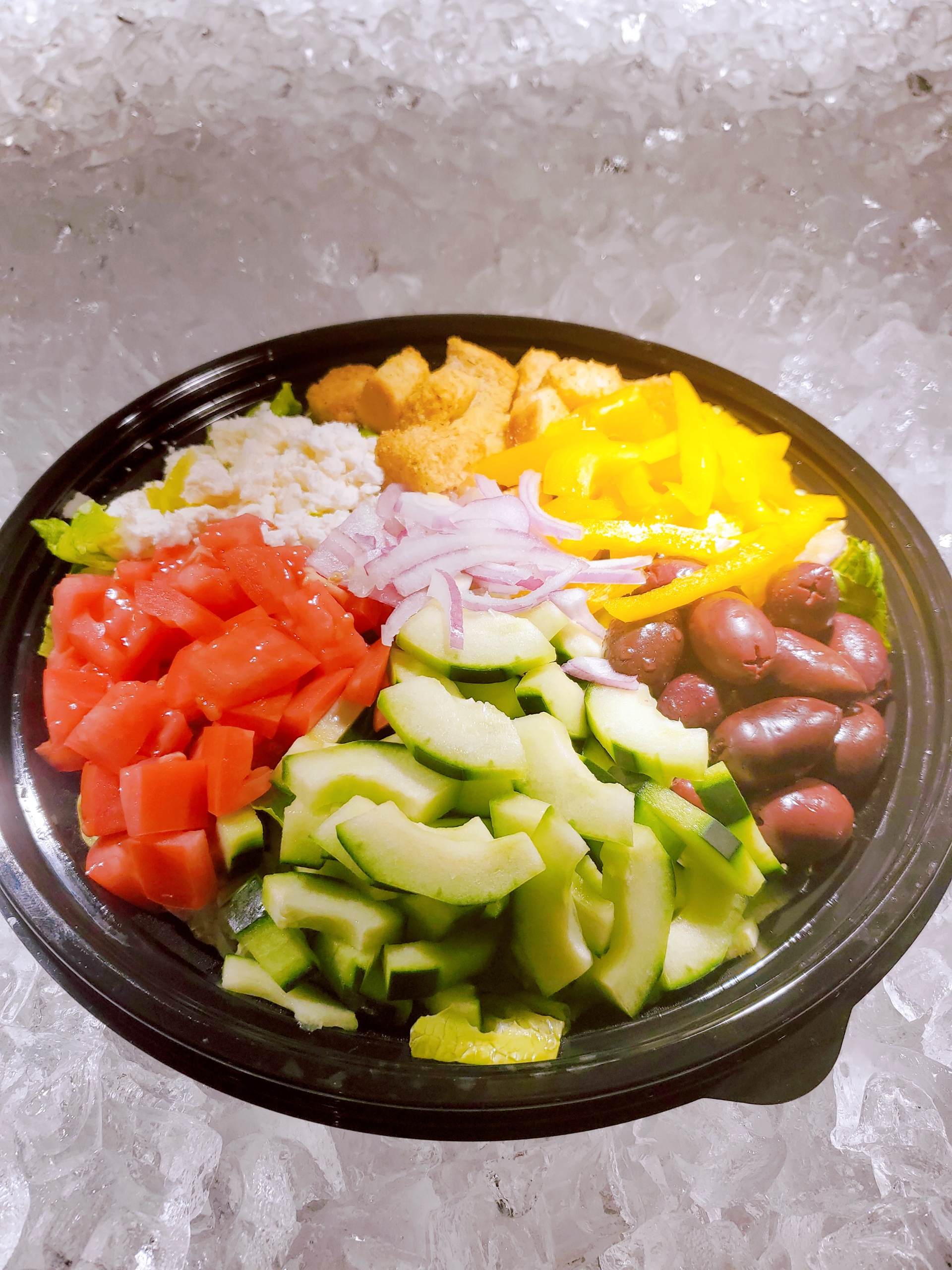 Order Greek Salad food online from Hudson Market store, New York on bringmethat.com